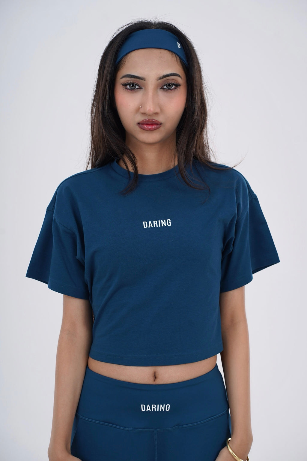DARING CROPPED TEE