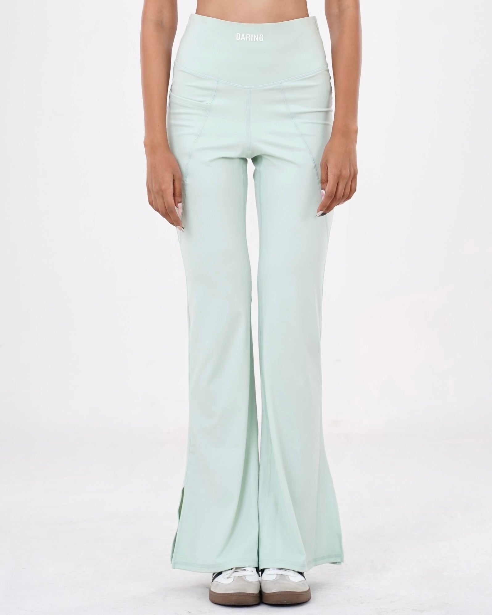 ATTITUDE V-SCRUNCH HIGH WAIST FLARES