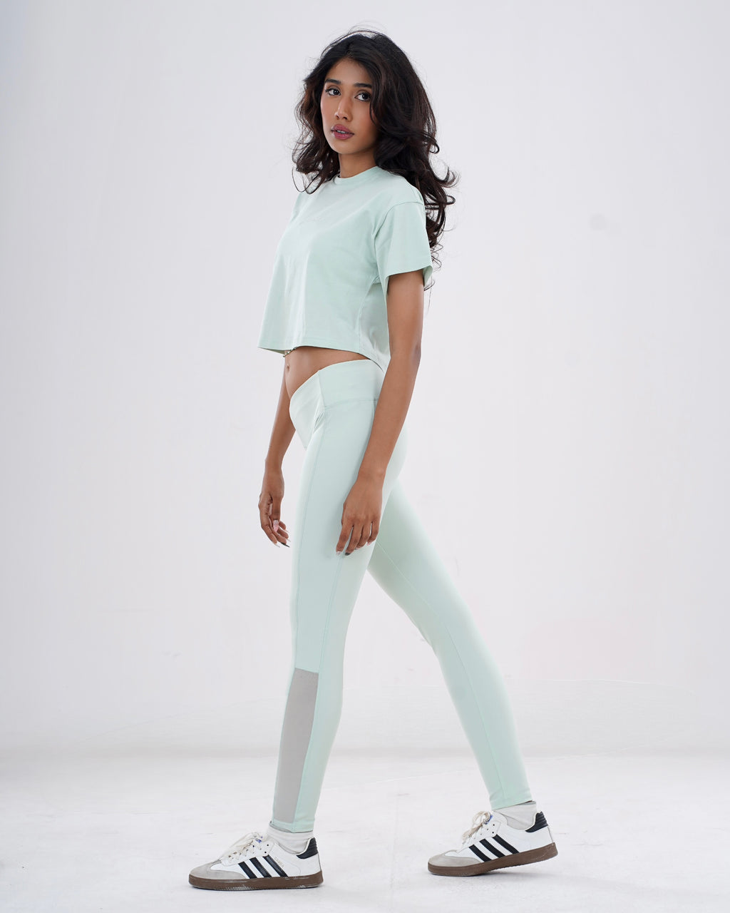 DON'T TALK TO ME CROPPED TEE
