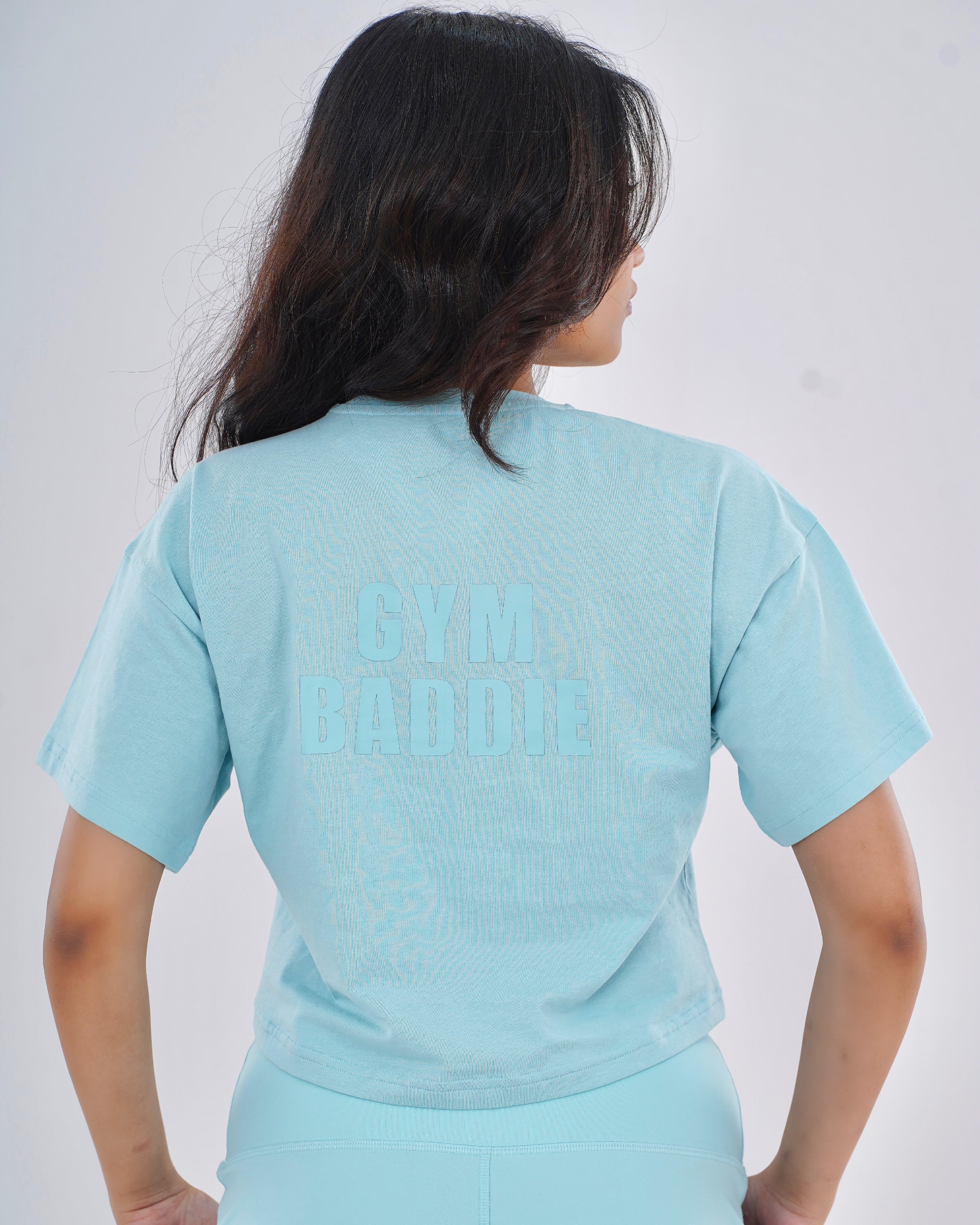 GYM BADDIE CROPPED TEE