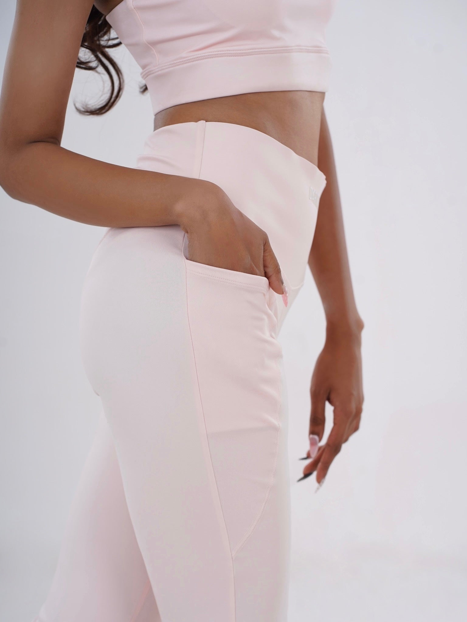 ATTITUDE V-SCRUNCH HIGH WAIST FLARES