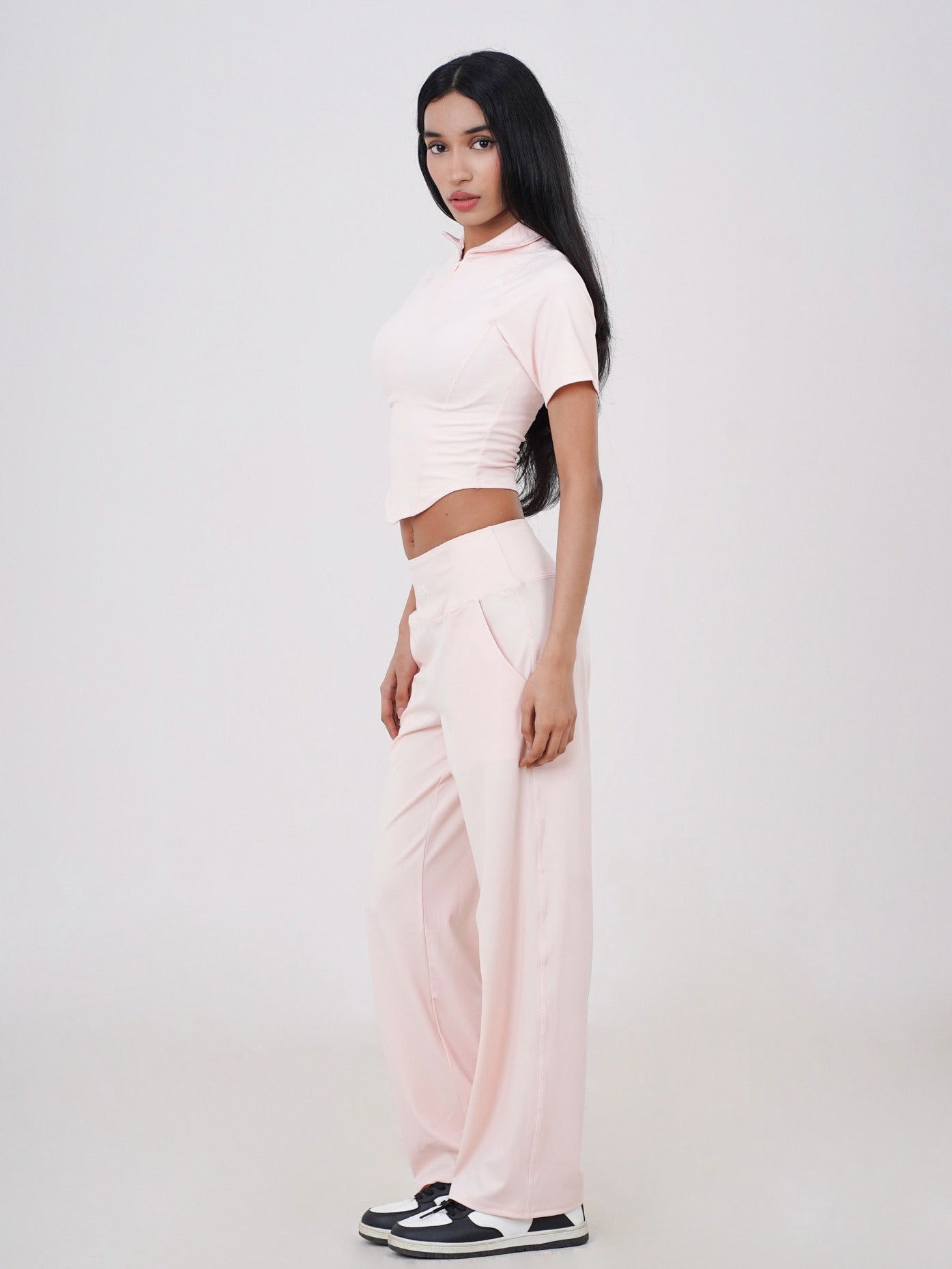 AURA MANDARIN HALF ZIP-UP TOP