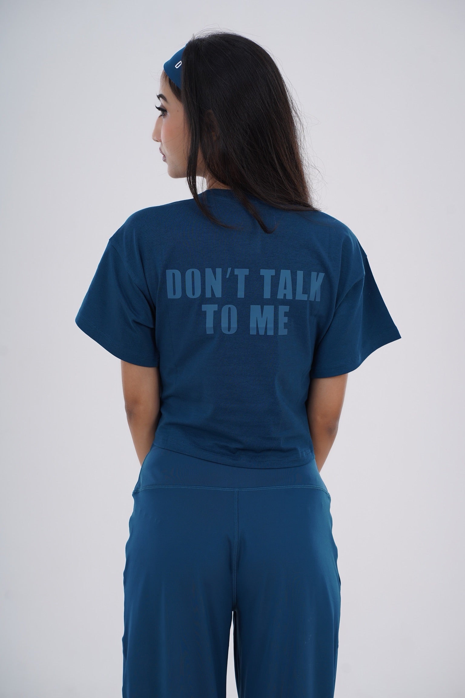 DON'T TALK TO ME CROPPED TEE