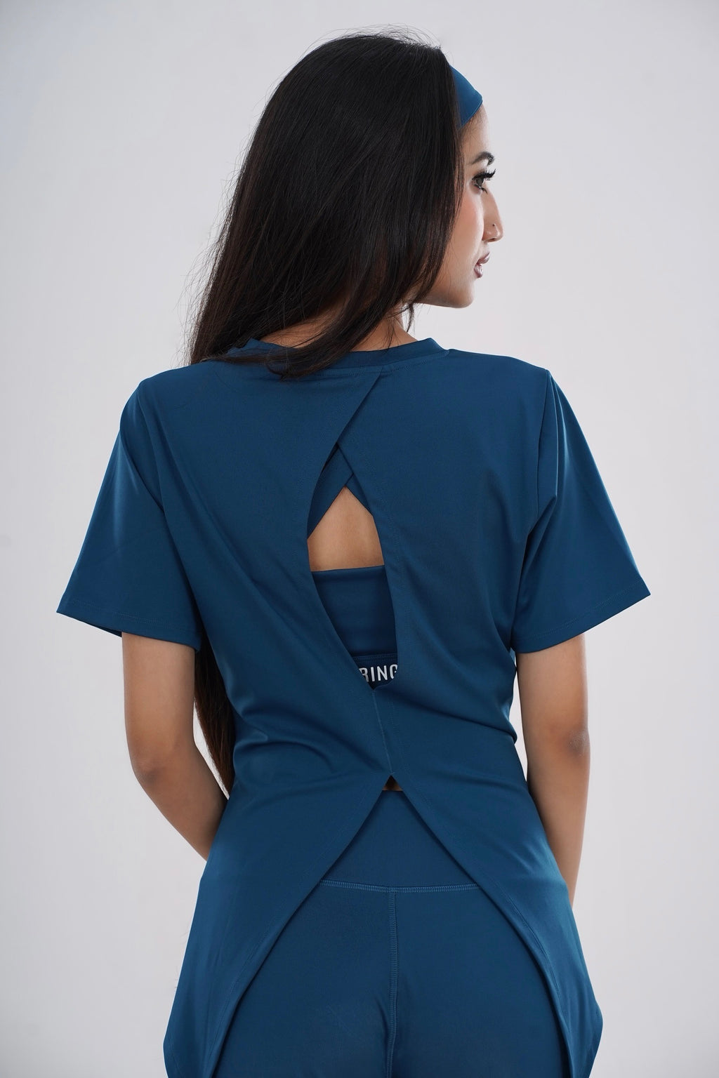 GAIA KEYHOLE TOP
