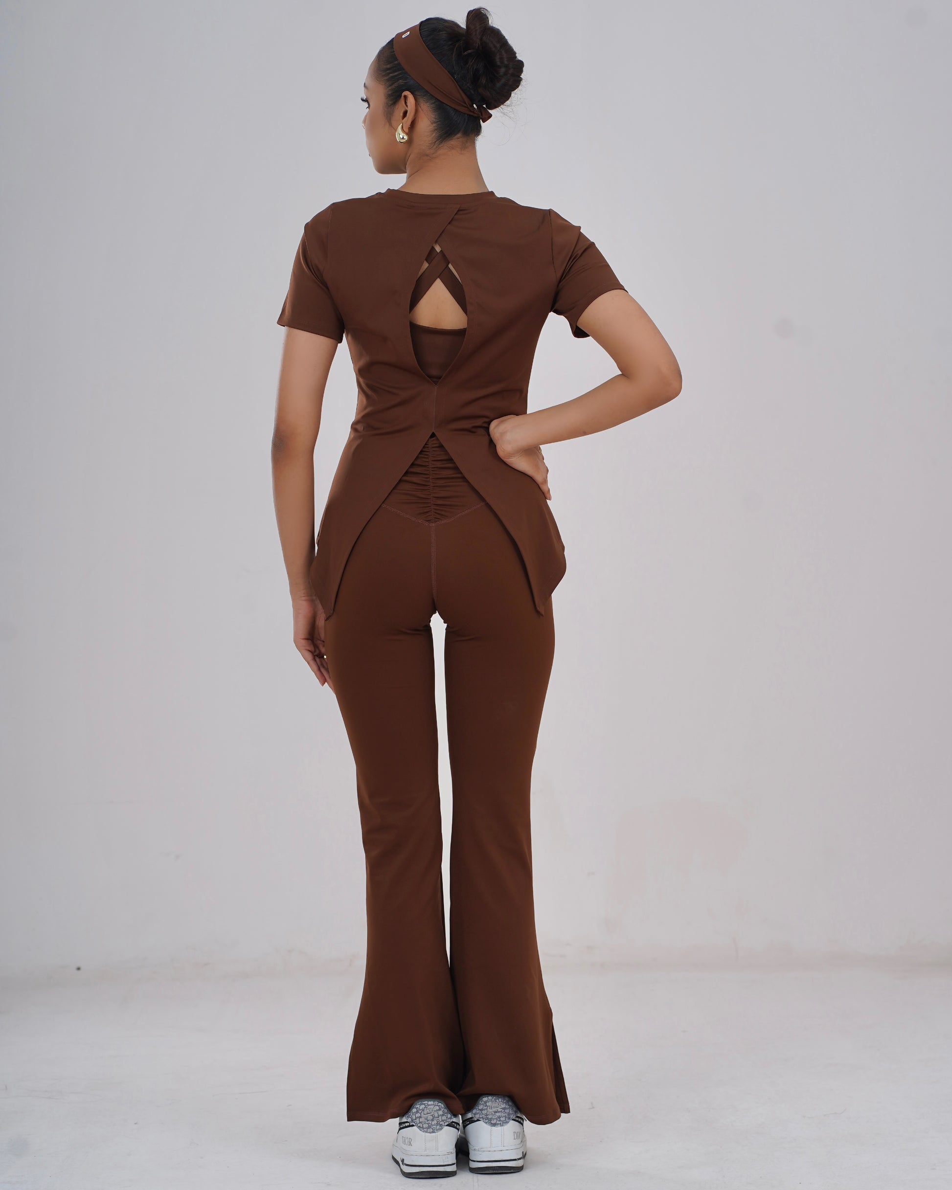 GAIA BACK KEYHOLE TOP